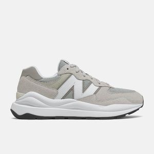 New Balance 5740 Rain Cloud size 7W NEW